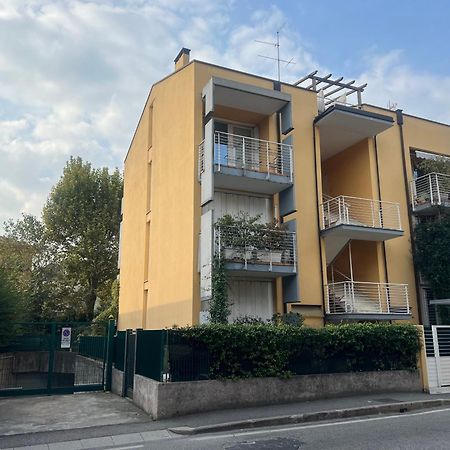 La Casa Della Luce Apartment เวโรนา ภายนอก รูปภาพ